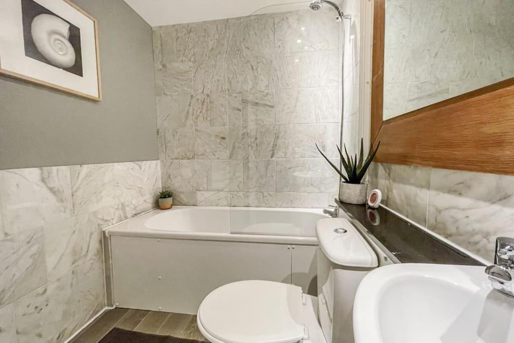 Lofty Apartment In Plymouth Luaran gambar